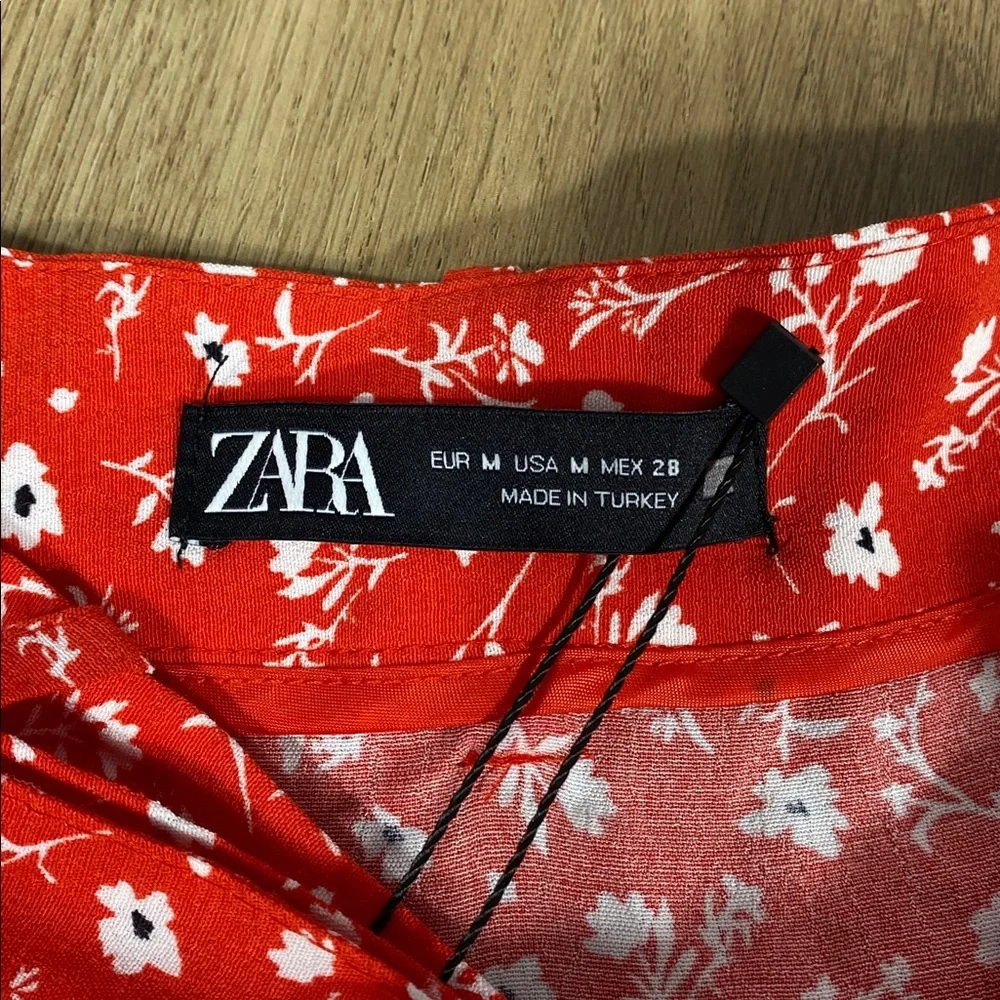 Zara Belted Mini Skort Red Floral Skater Skirt size medium